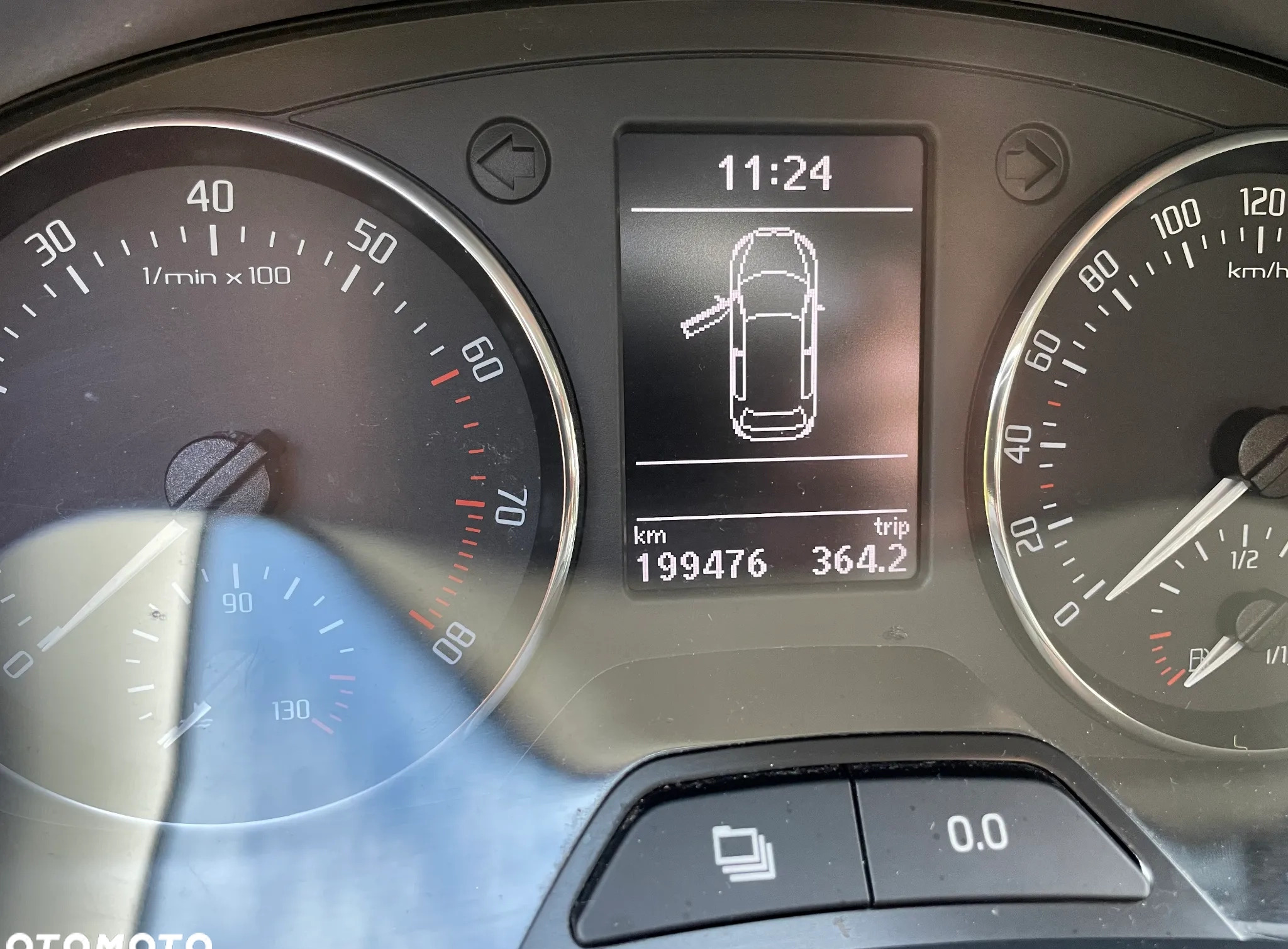 Skoda Roomster cena 28500 przebieg: 198000, rok produkcji 2014 z Leszno małe 562